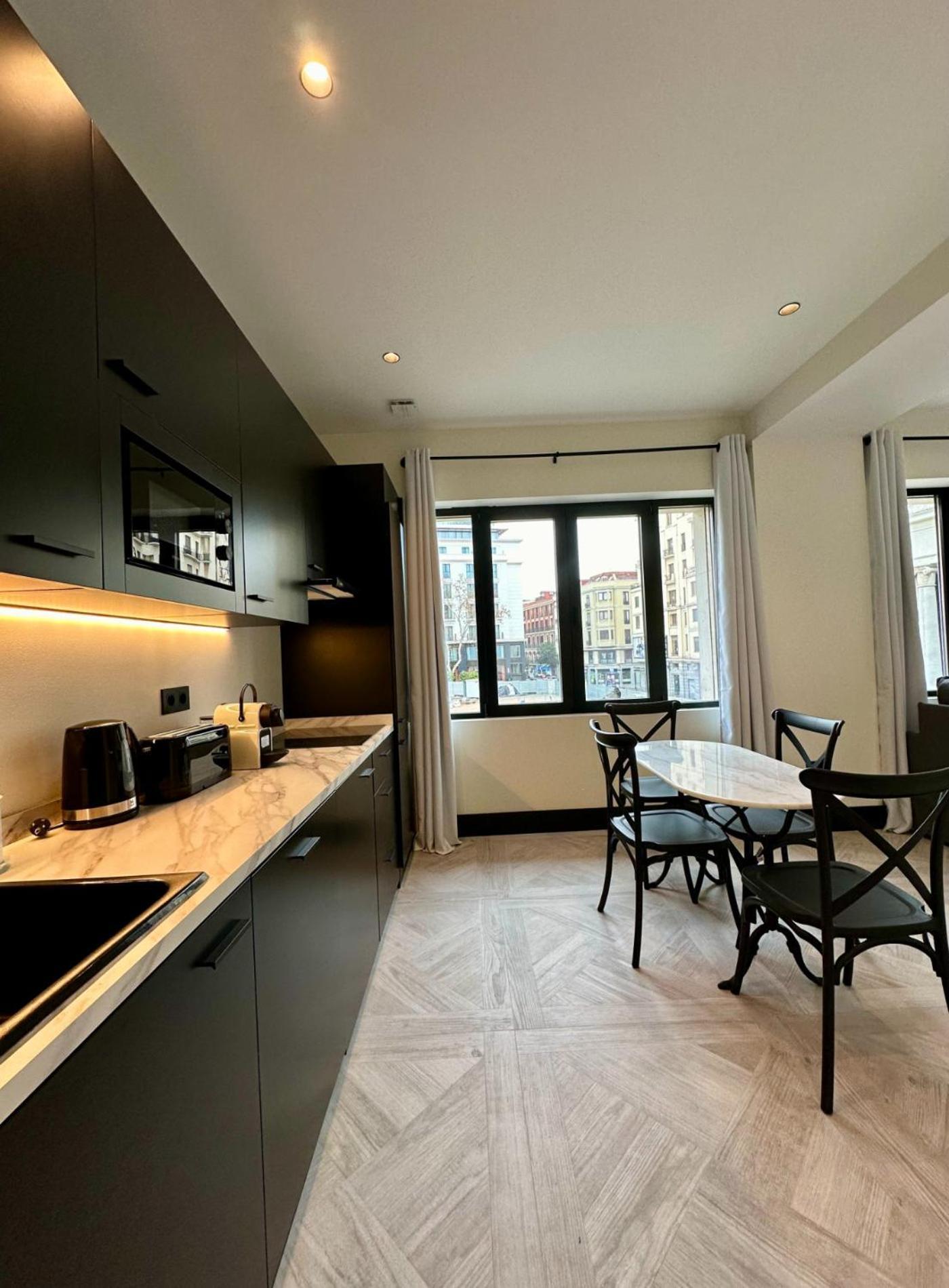 Chic Apt Para 4Pax En Plaza Del Carmen-Gran Via E2 마드리드 외부 사진